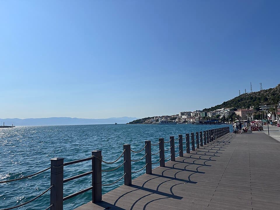 Çeşme Harbour