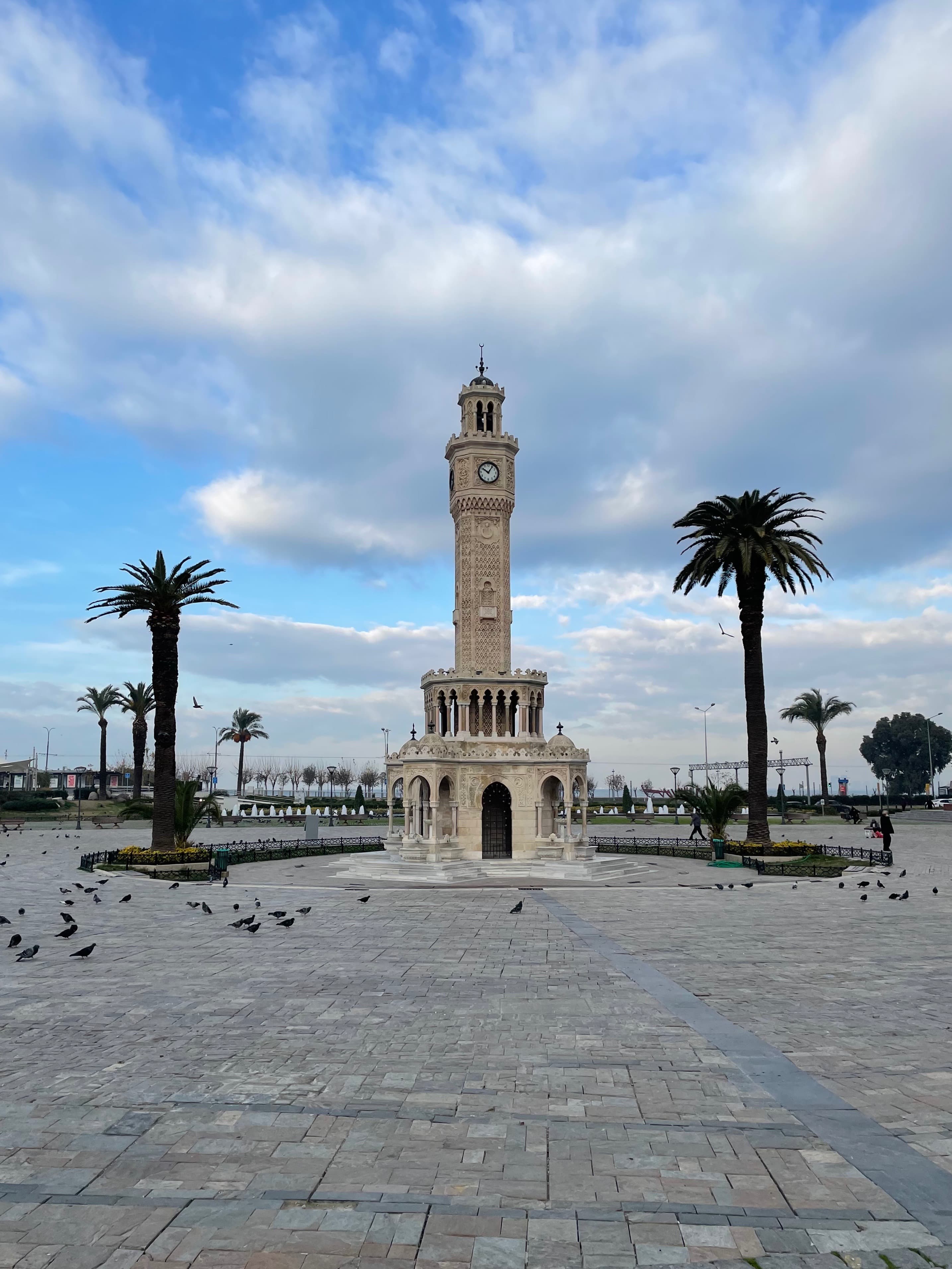 Konak Kemeraltı History Route